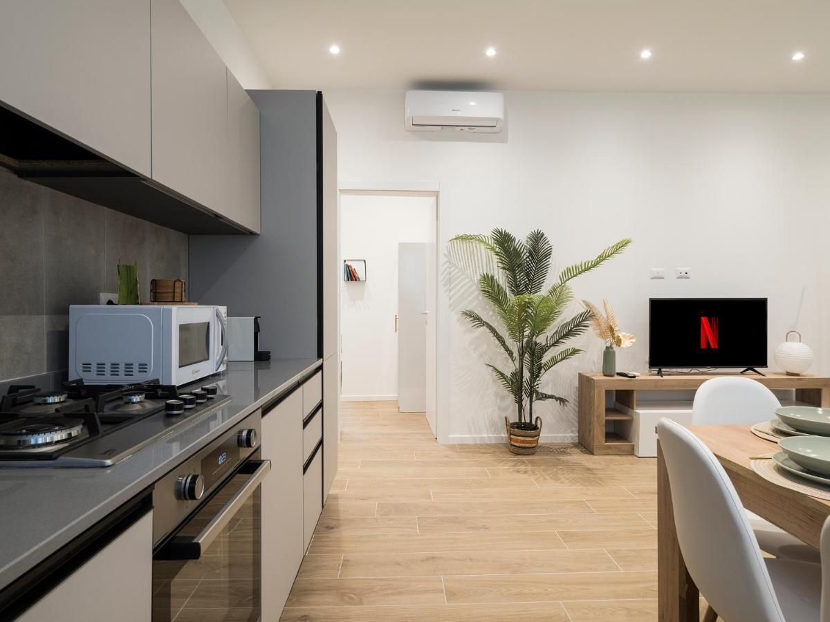 Апартаменты Casa Design Con A/C E Wifi_7 Minuti Ciampino Aeroporto Экстерьер фото