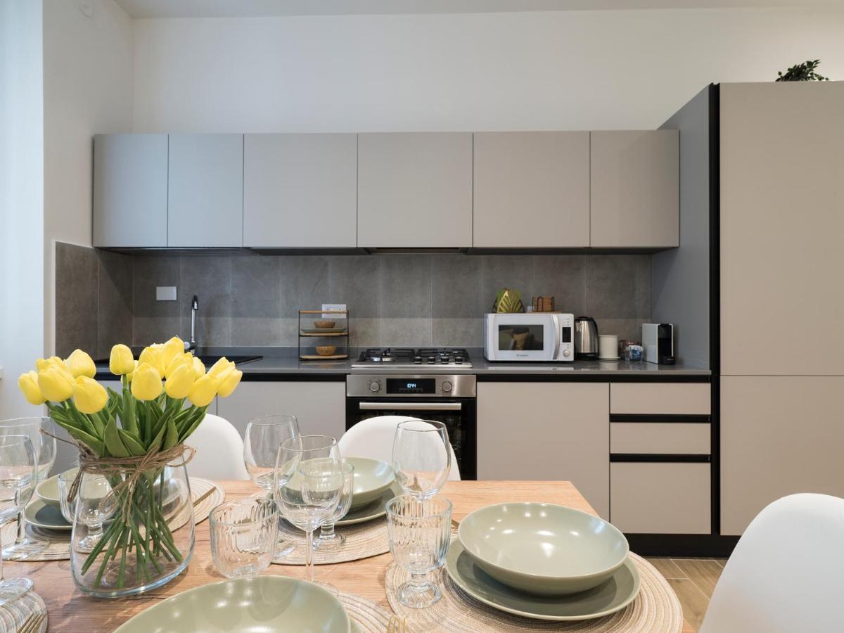 Апартаменты Casa Design Con A/C E Wifi_7 Minuti Ciampino Aeroporto Экстерьер фото